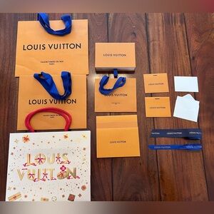 Louis Vuitton Gift Supplies